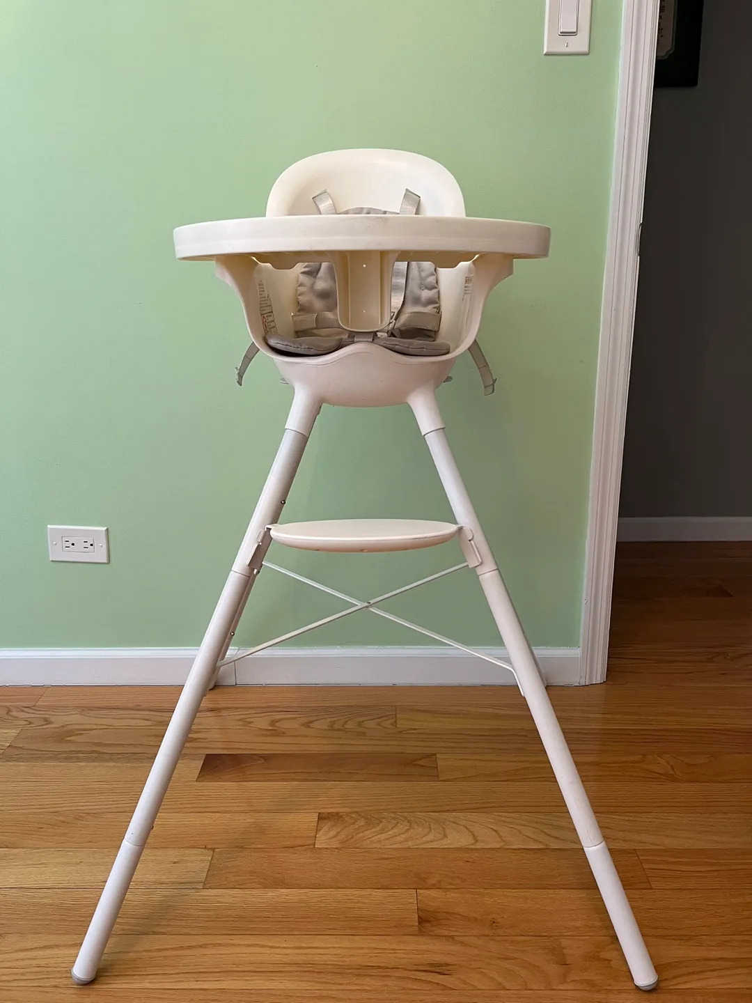Boon GRUB Adjustable Baby / Toddler High Chair thumbnail