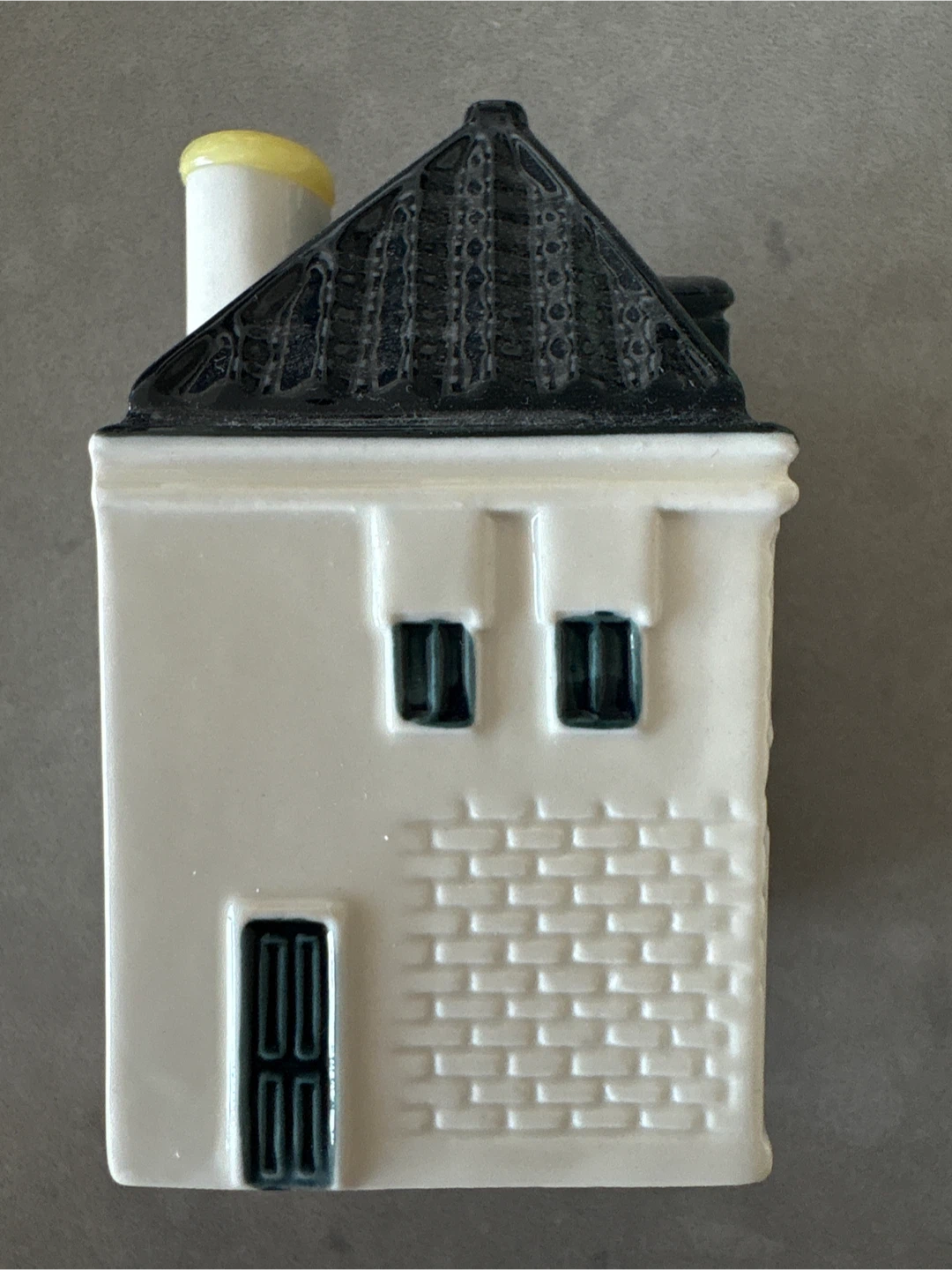 KLM Bols Blue Delft Miniature House #64 - photo 4