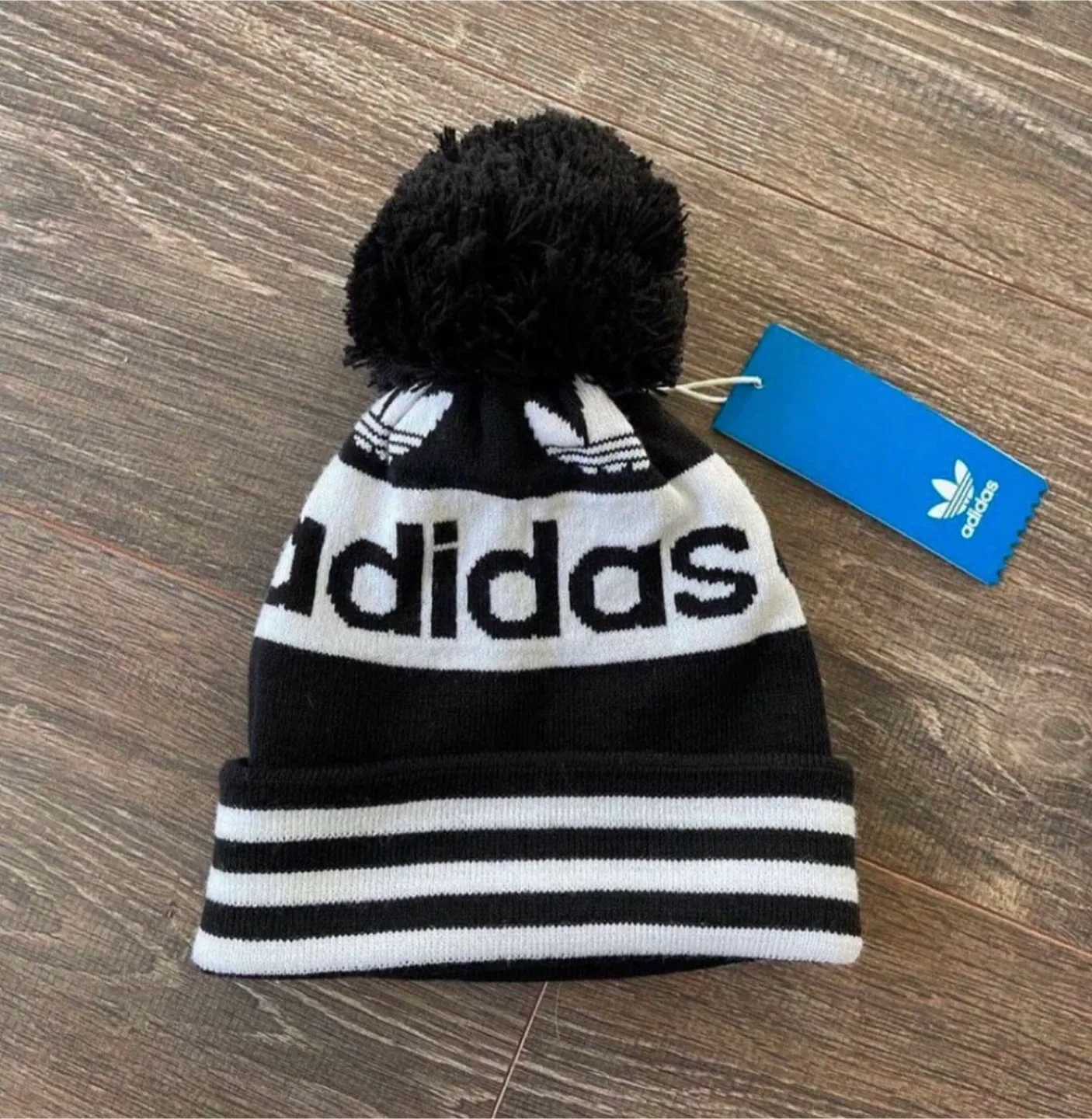 BNWT Adidas Toque - one size thumbnail