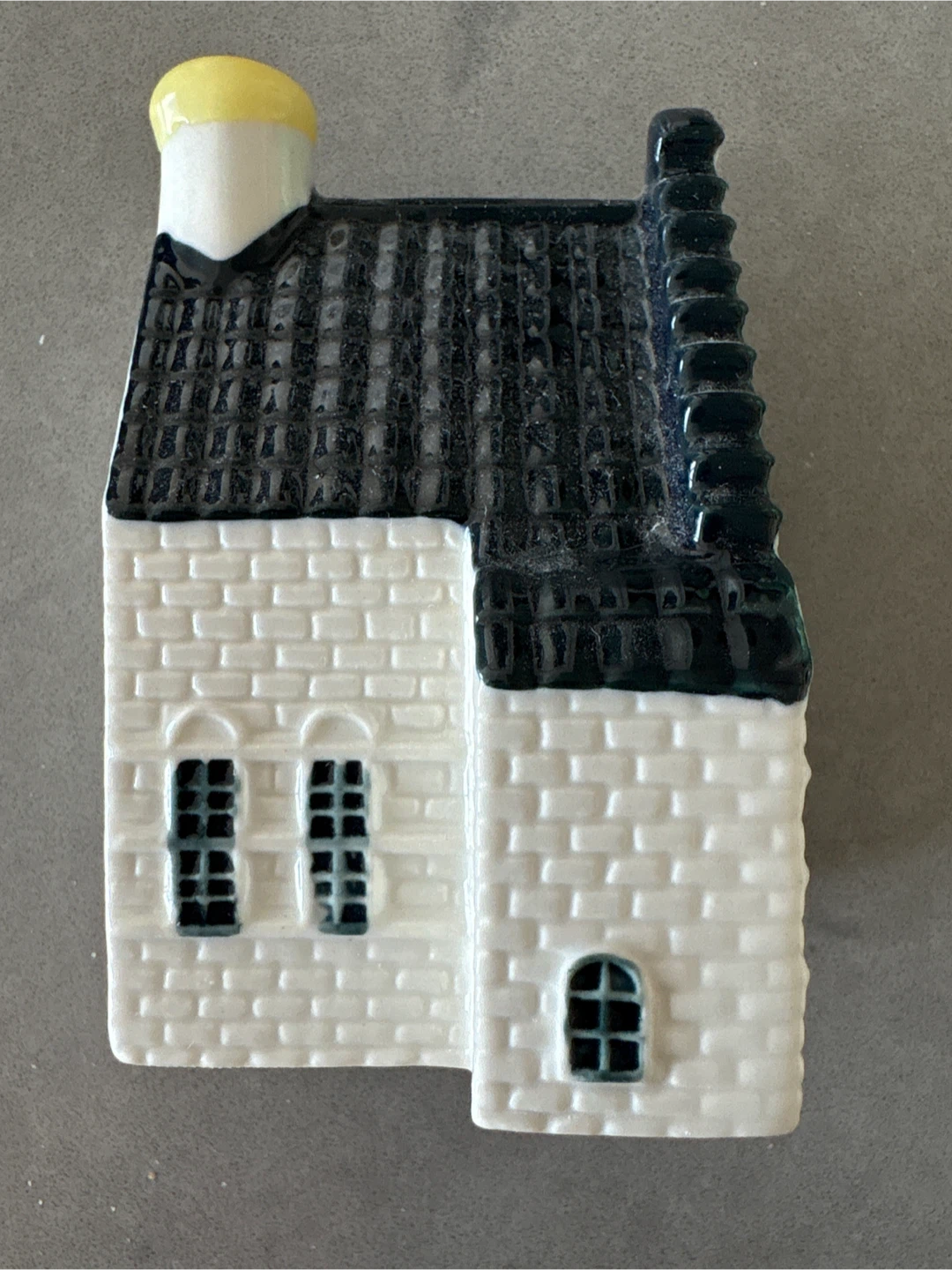 KLM Bols Blue Delft Miniature House #44 - photo 2