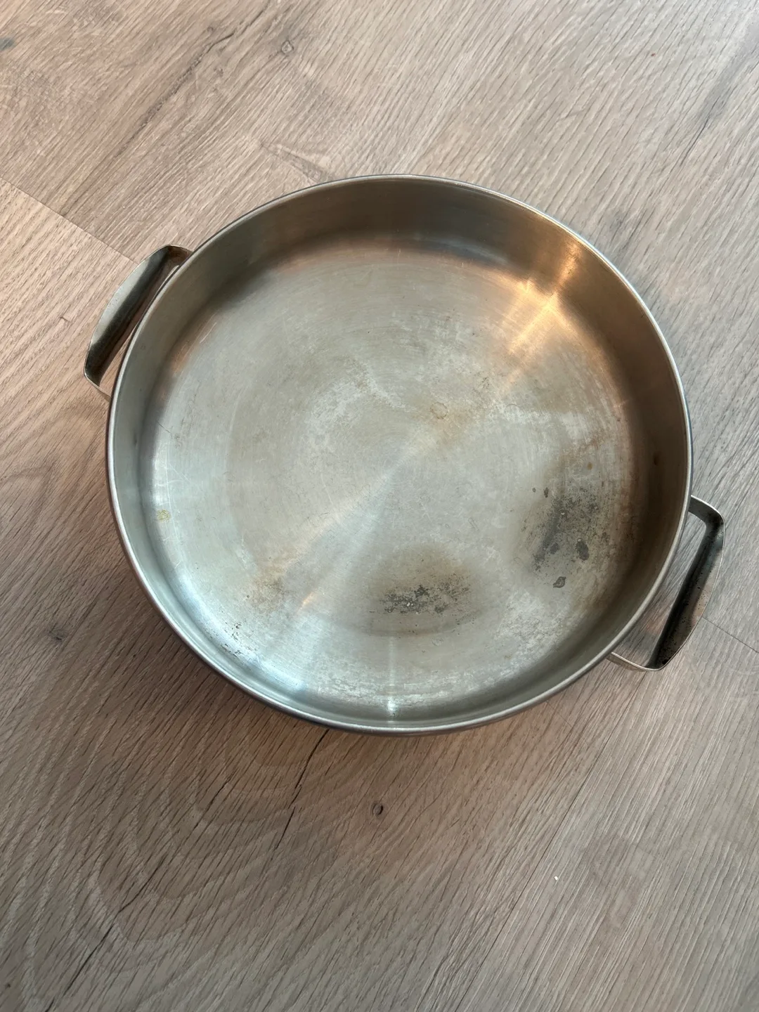Small Stainless Steel Round Pan thumbnail