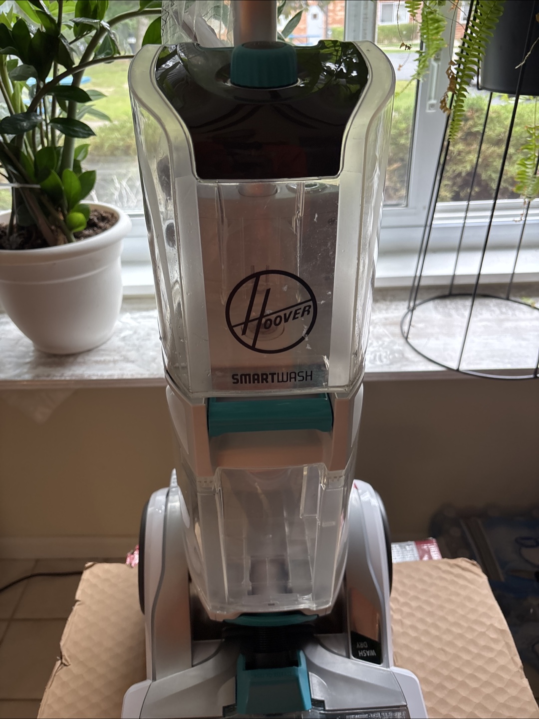 Hoover Smartwash Pet Plus Carpet Cleaner - photo 2
