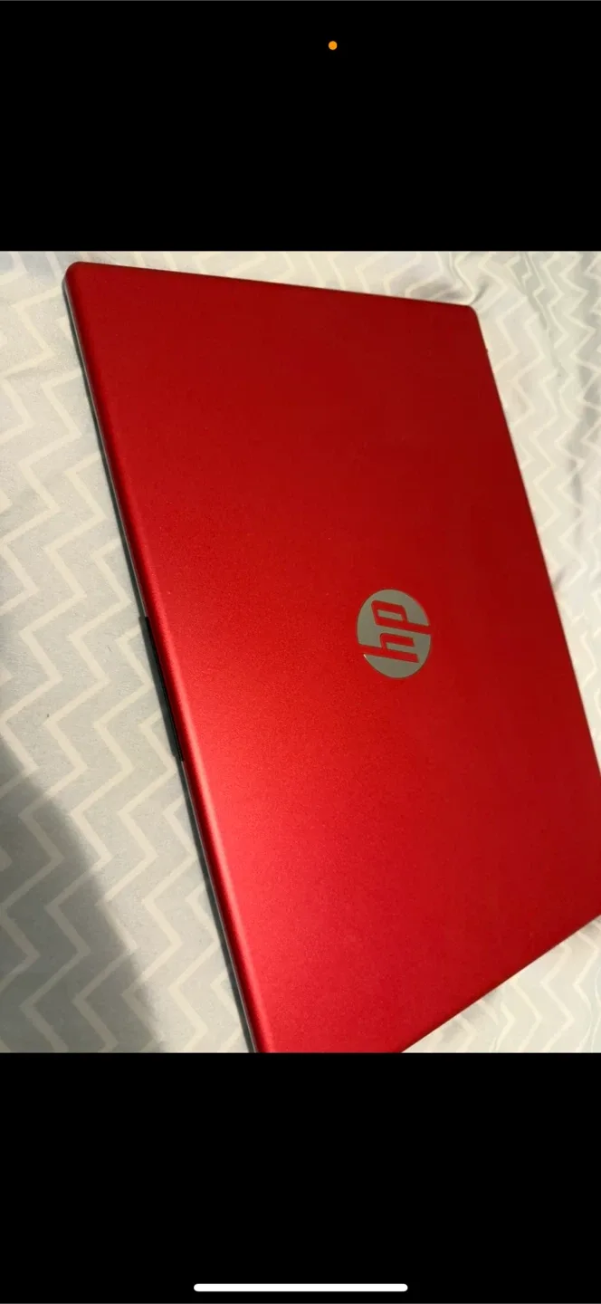 HP Laptop - Red image indicator(3)