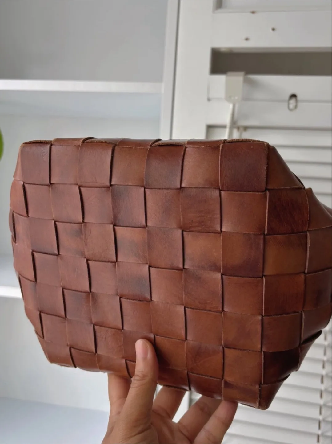 Vintage IBIZA Leather Tote Bag – Handmade Woven Leather Handbag image indicator(2)