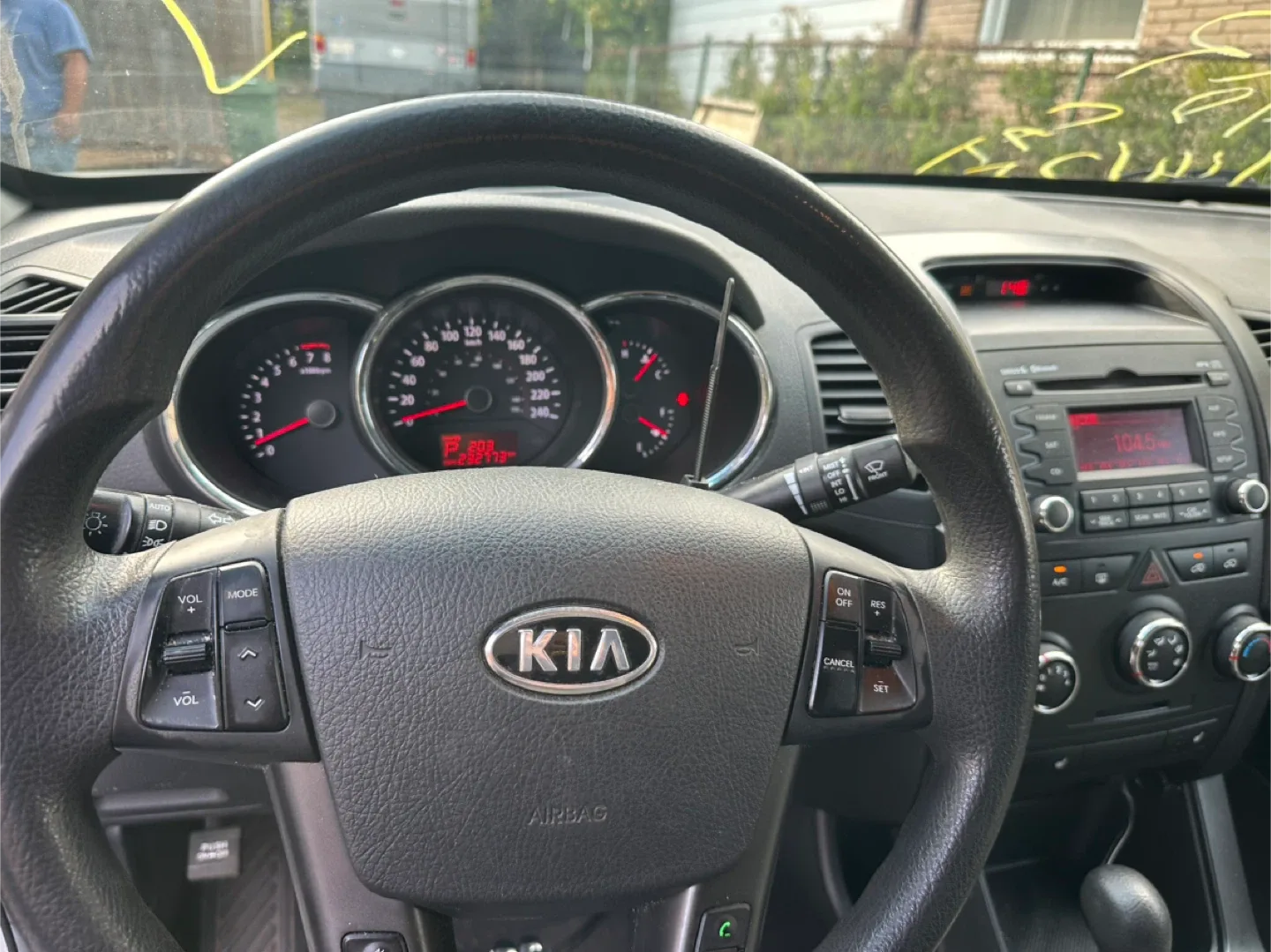 2013 Kia Sorento image indicator(8)