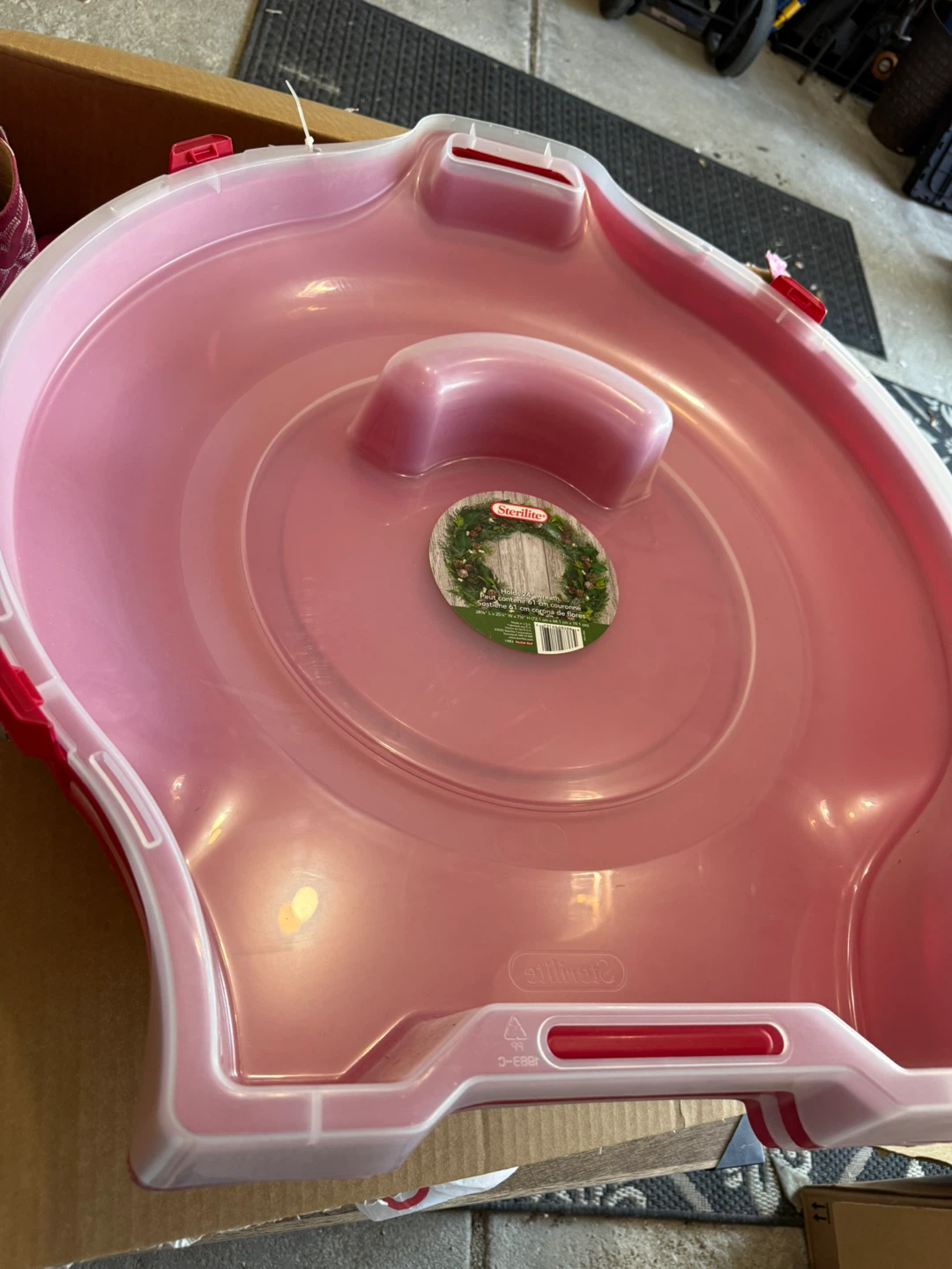 Sterilite Wreath Storage Container