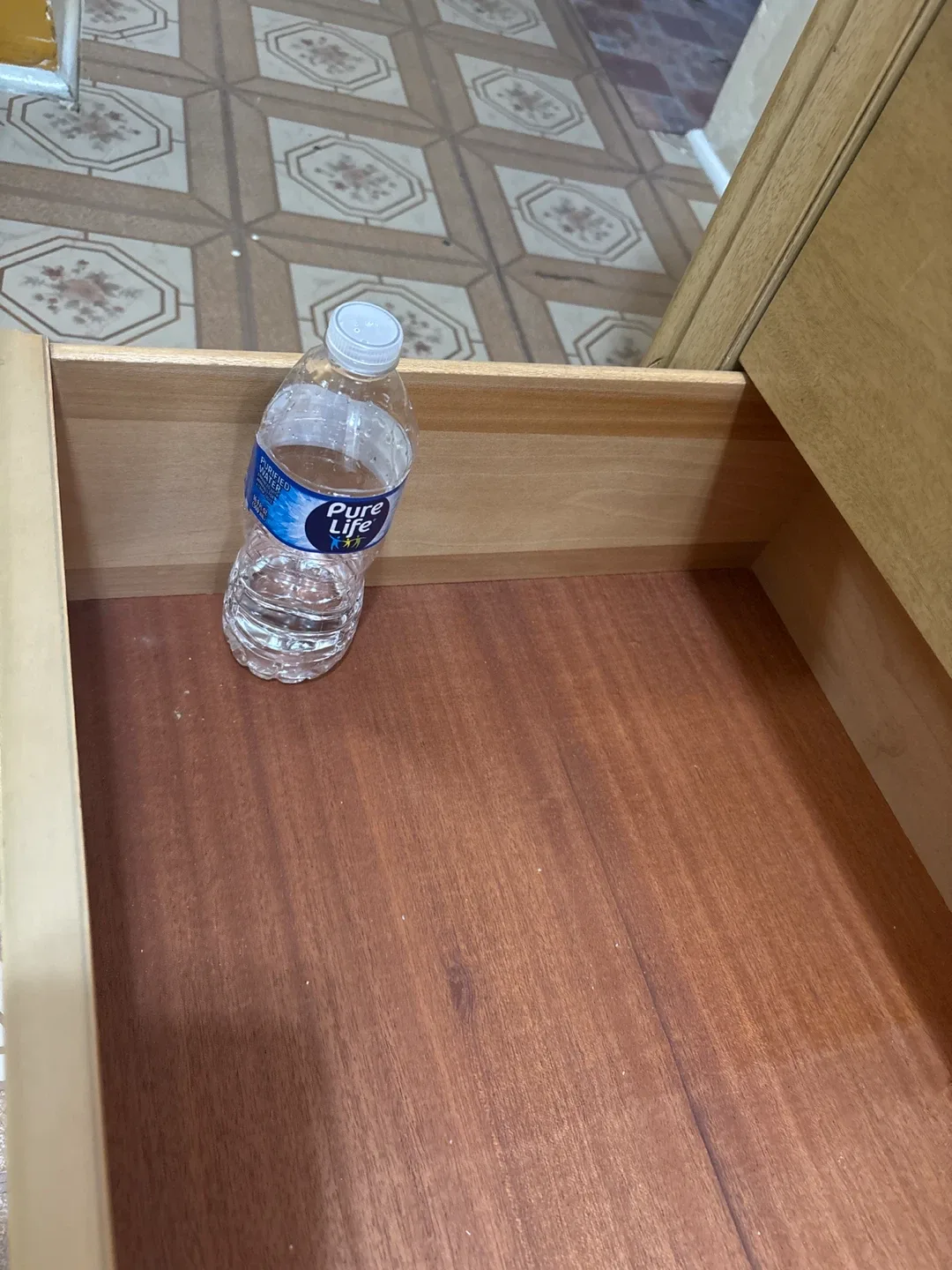 Wooden Dresser image indicator(4)