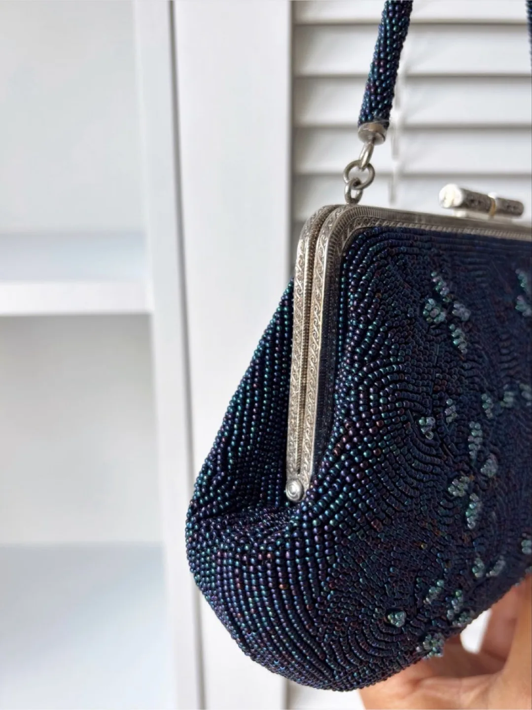 Vintage Beaded Evening Bag – Handcrafted Beadwork Clutch Purse image indicator(9)