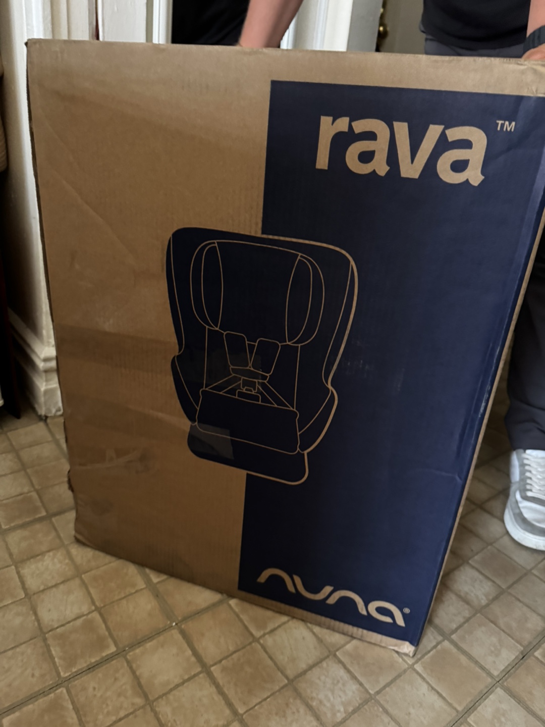 Nuna Rava Convertible Car Seat New - photo 2