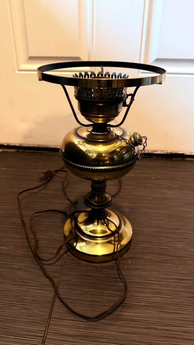 Vintage Brass Electric Oil Lamp - photo 2