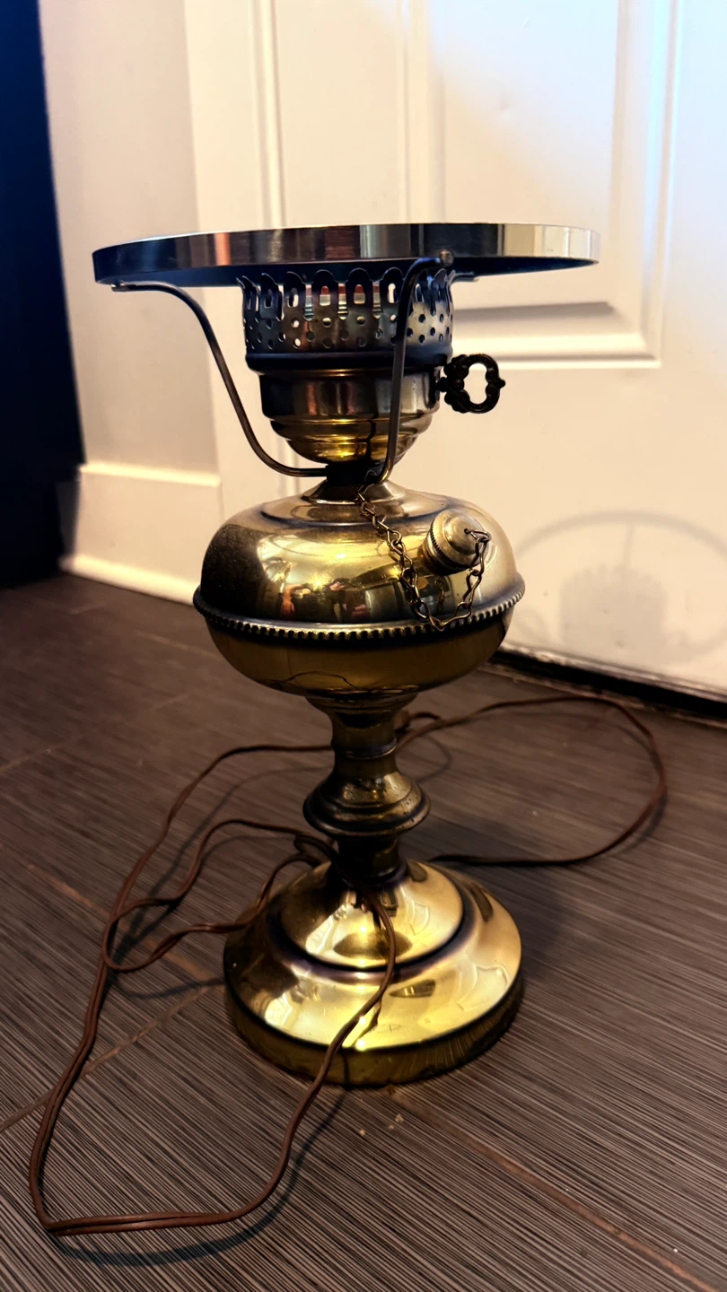 Vintage Brass Electric Oil Lamp - photo 5