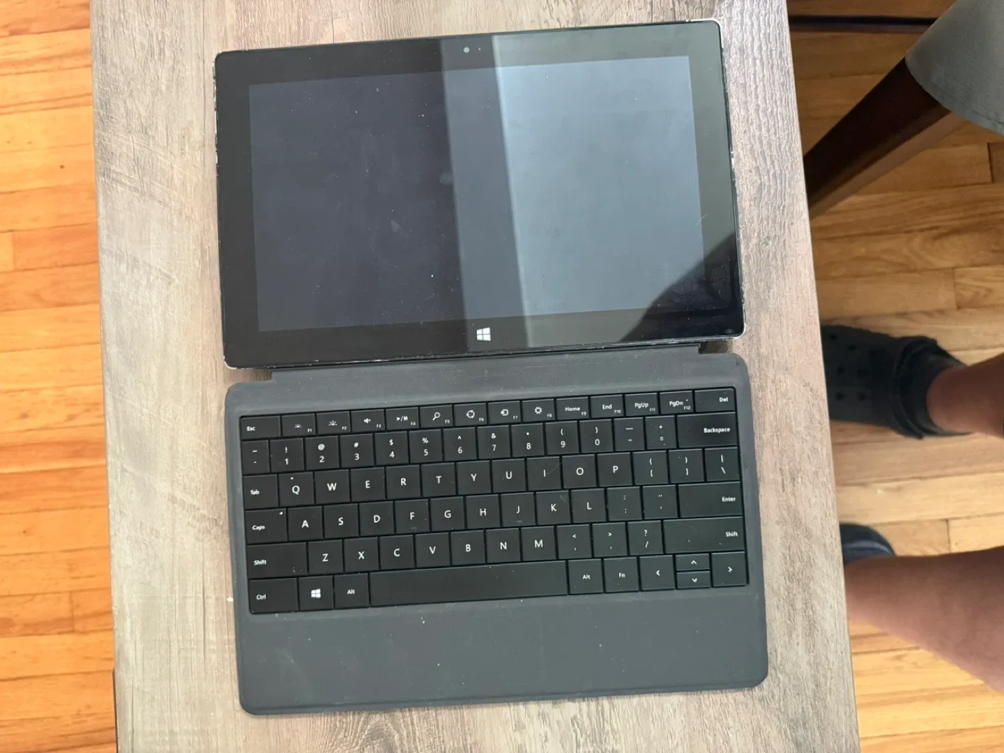 Microsoft Surface Tablet image indicator(5)