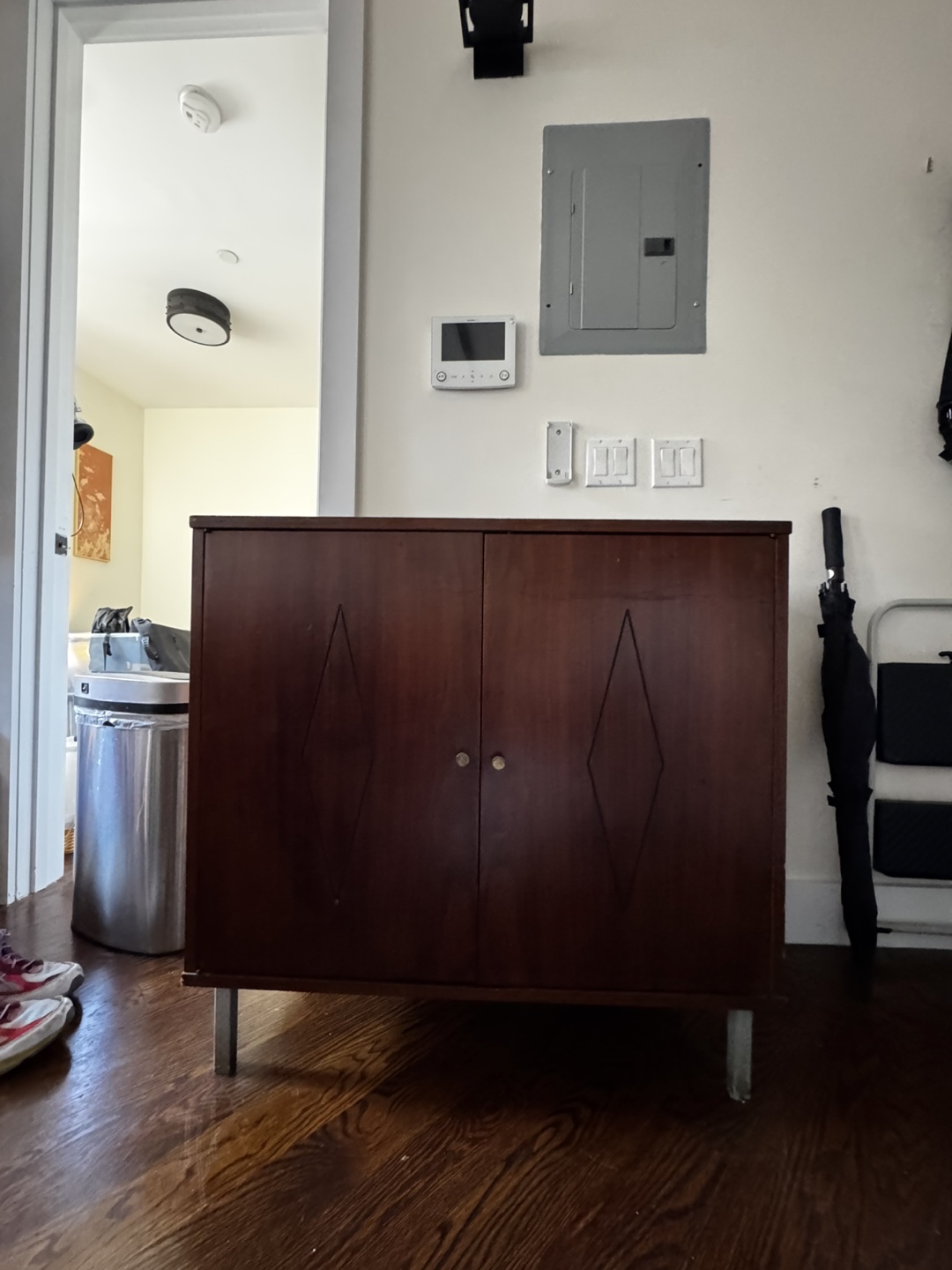 Vintage 1950s MCM Small Cabinet/ Credenza