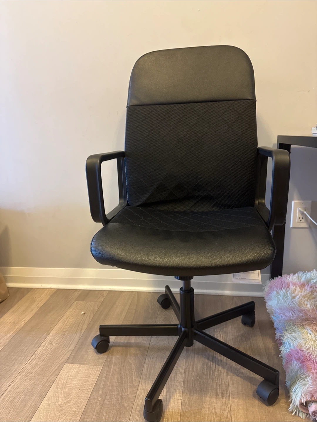 IKEA Renberget Black Office Chairs : qty: 2