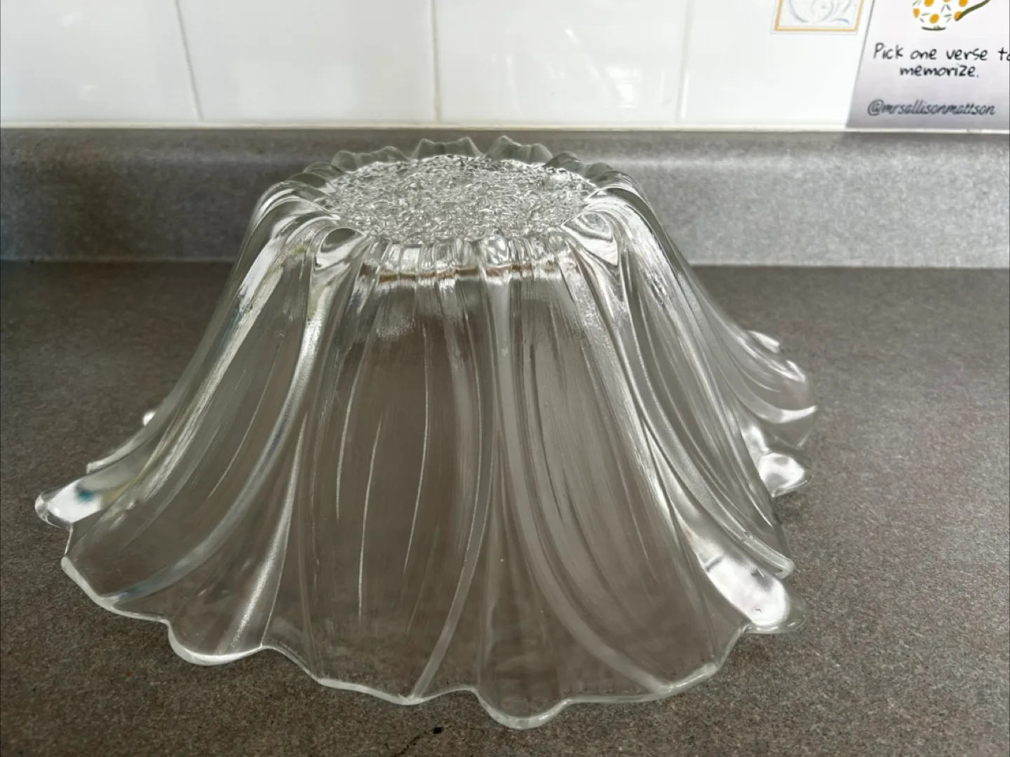 Clear Glass Flower Bowl image indicator(2)