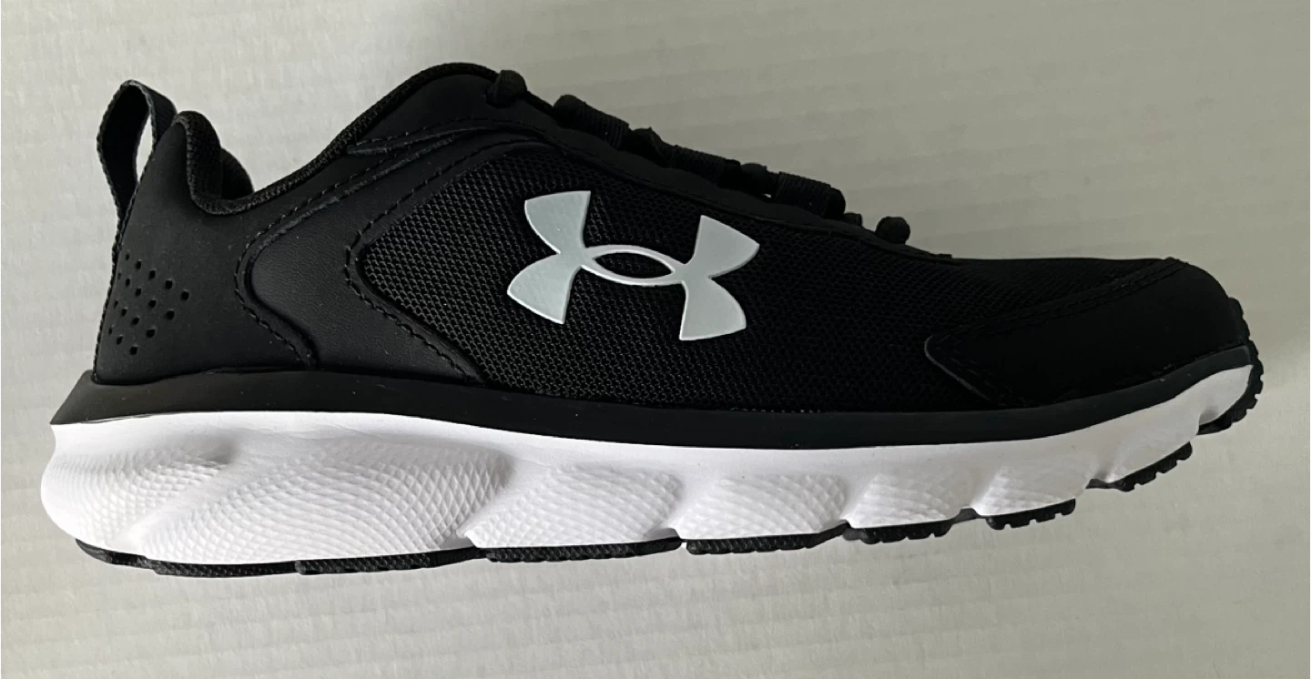 Under Armour Assert 9 Black Running Shoes - photo 2