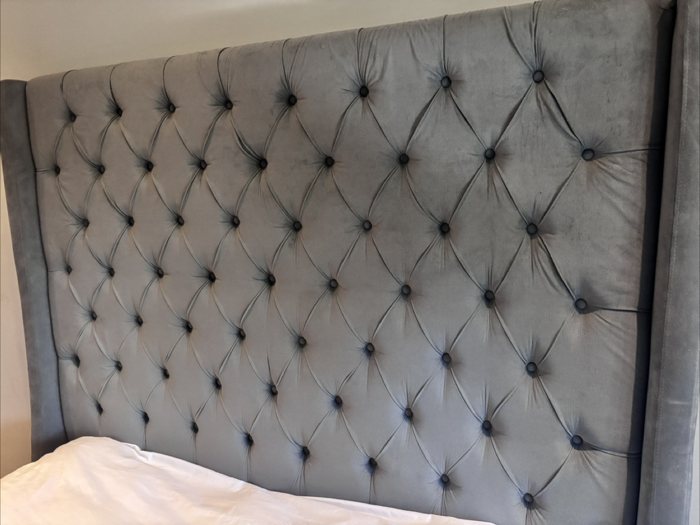 QUEEN Grey Tufted Wingback Bed Frame - photo 5