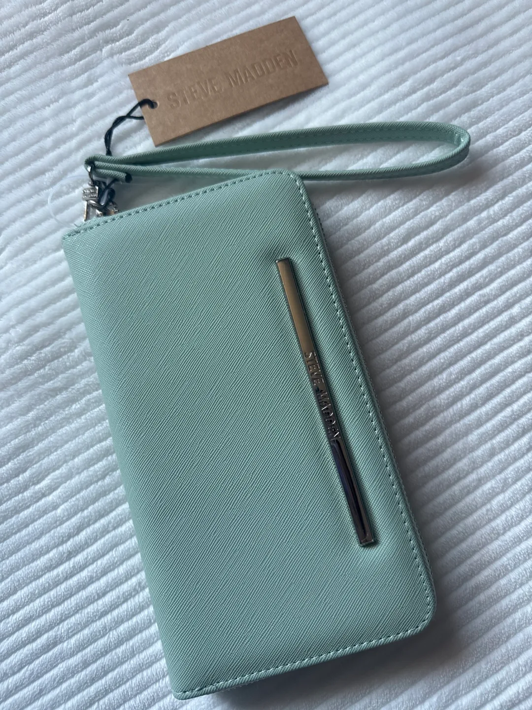 Steve Madden Bzippy Zip Around Wallet Wristlet - Mint thumbnail