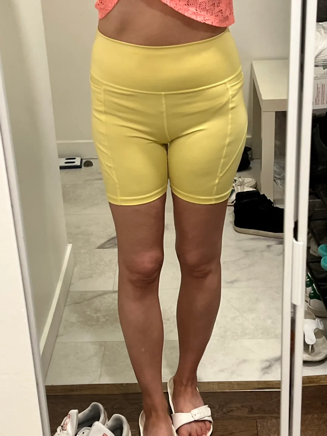 Yellow bike shorts image indicator(4)