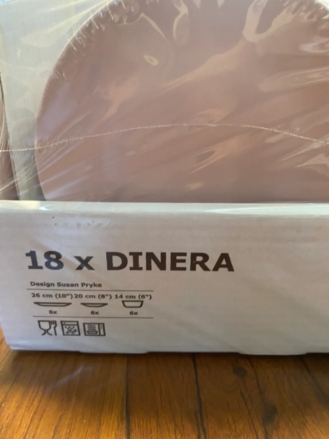 IKEA DINERA 18-piece Dinnerware Set, New in Box