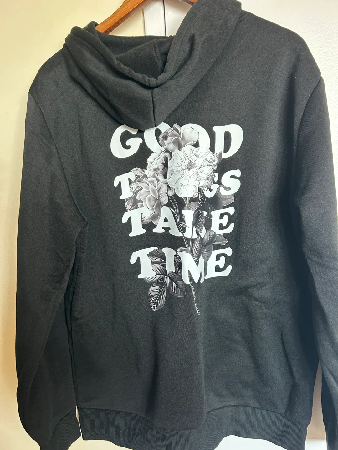 Black Hoodie - Size L - Good Things Take Time image indicator(2)