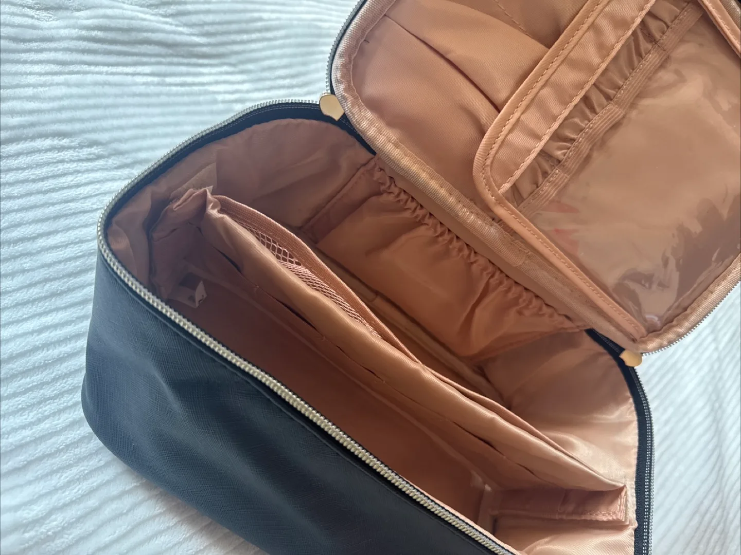 Black Makeup Bag Cosmetic Bag - Large Capacity image indicator(3)