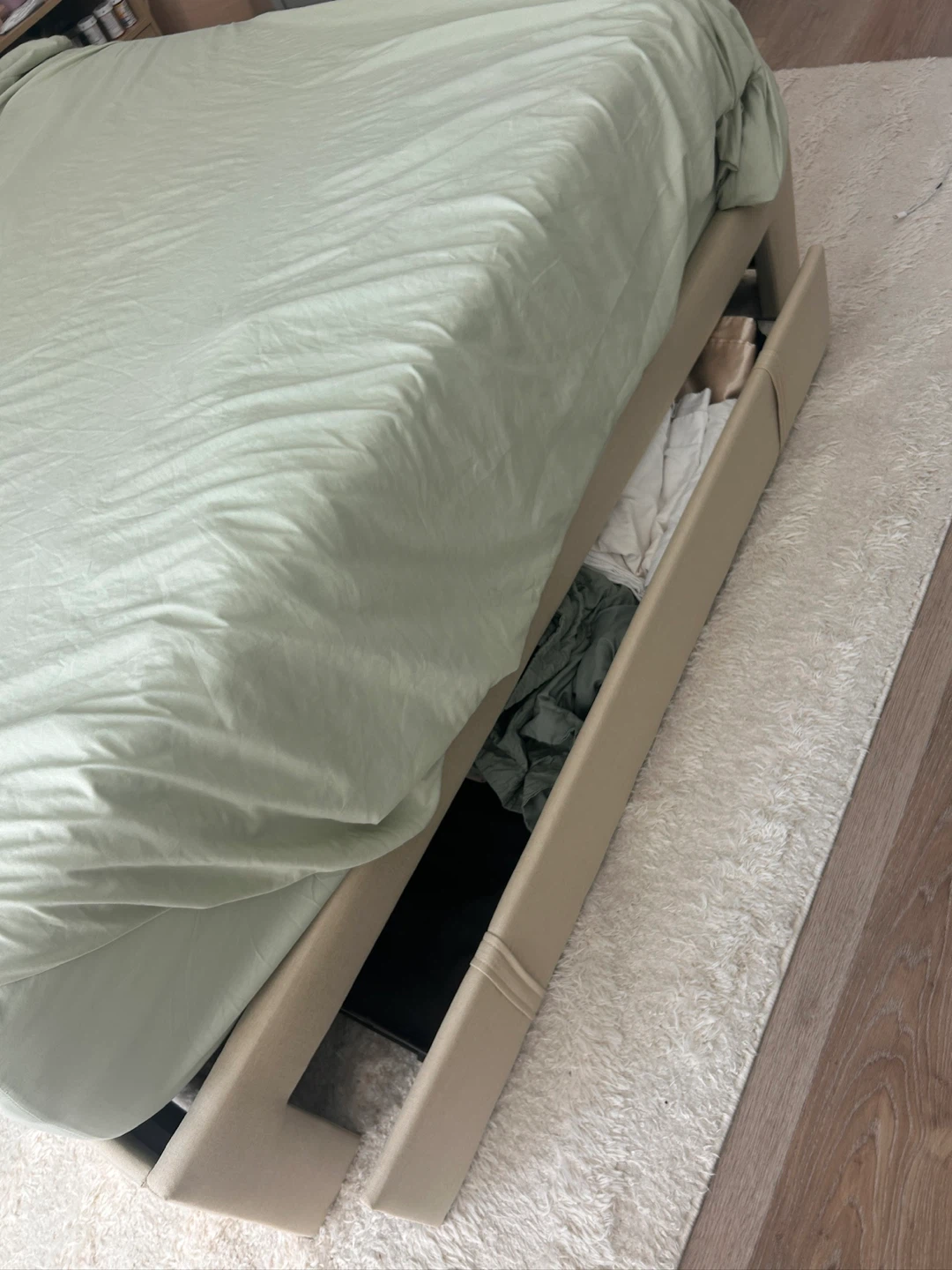 Queen Size Bed Frame with Storage - photo 5