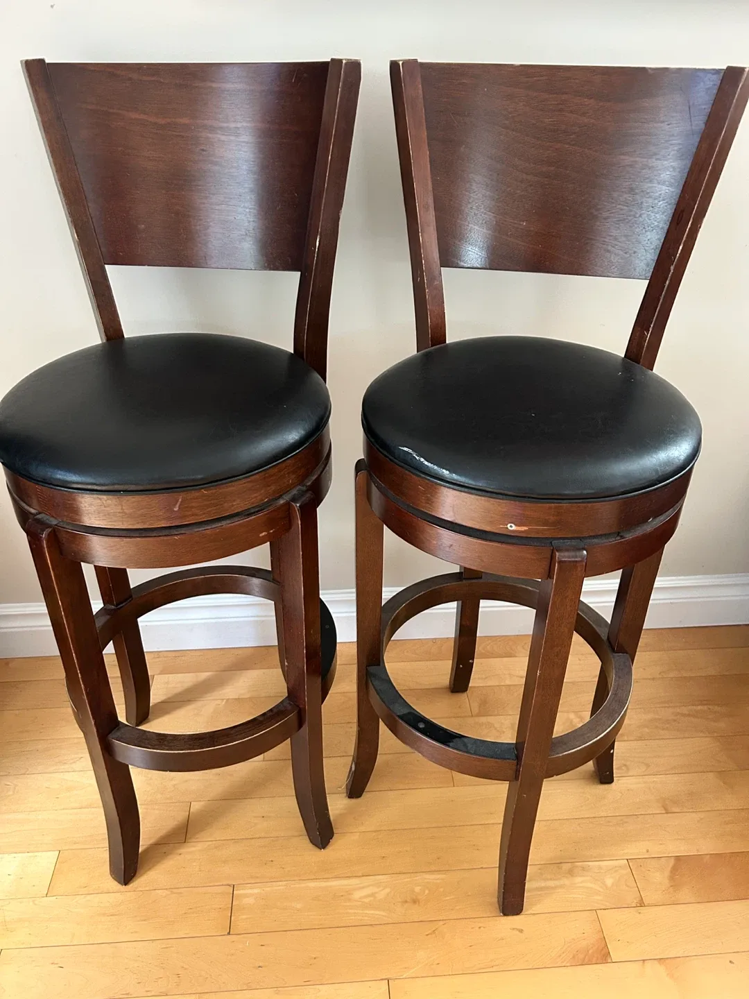 Set of 2 Brown Wood Bar Stools image indicator(7)