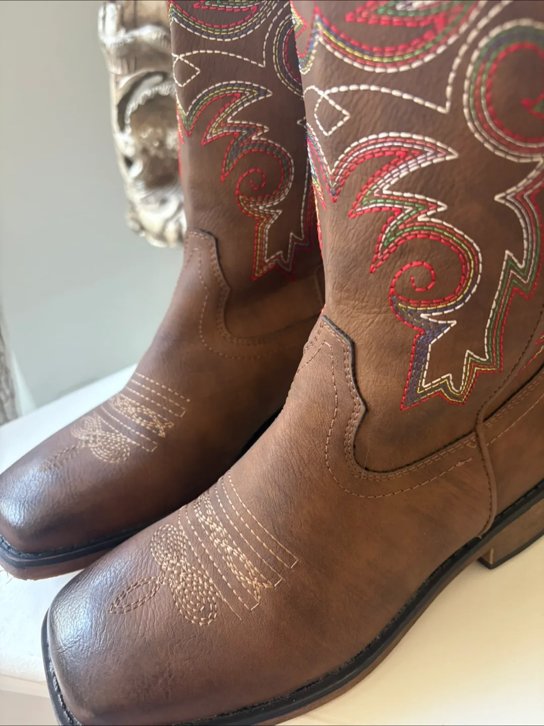 Ladies Embroidered Cowboy Boots - Size 7 (Wide Width & Calf) image indicator(10)