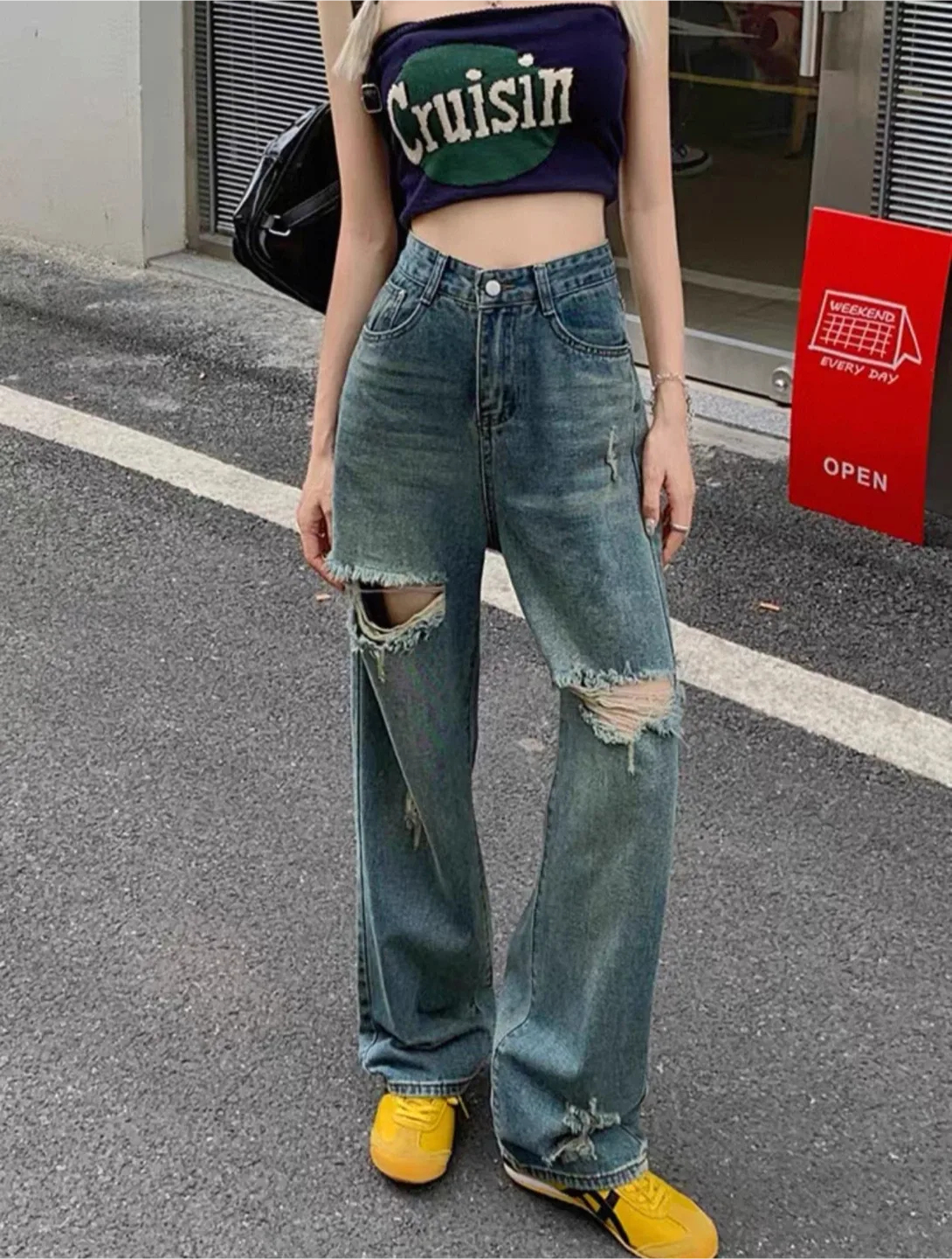 Distressed Wide Leg Jeans thumbnail