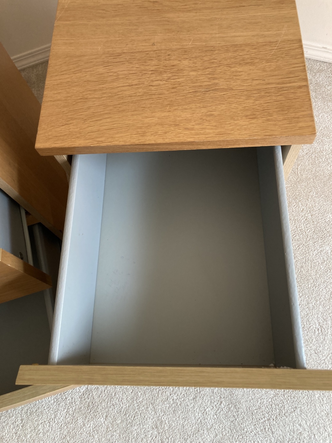 Nightstand tables - photo 3