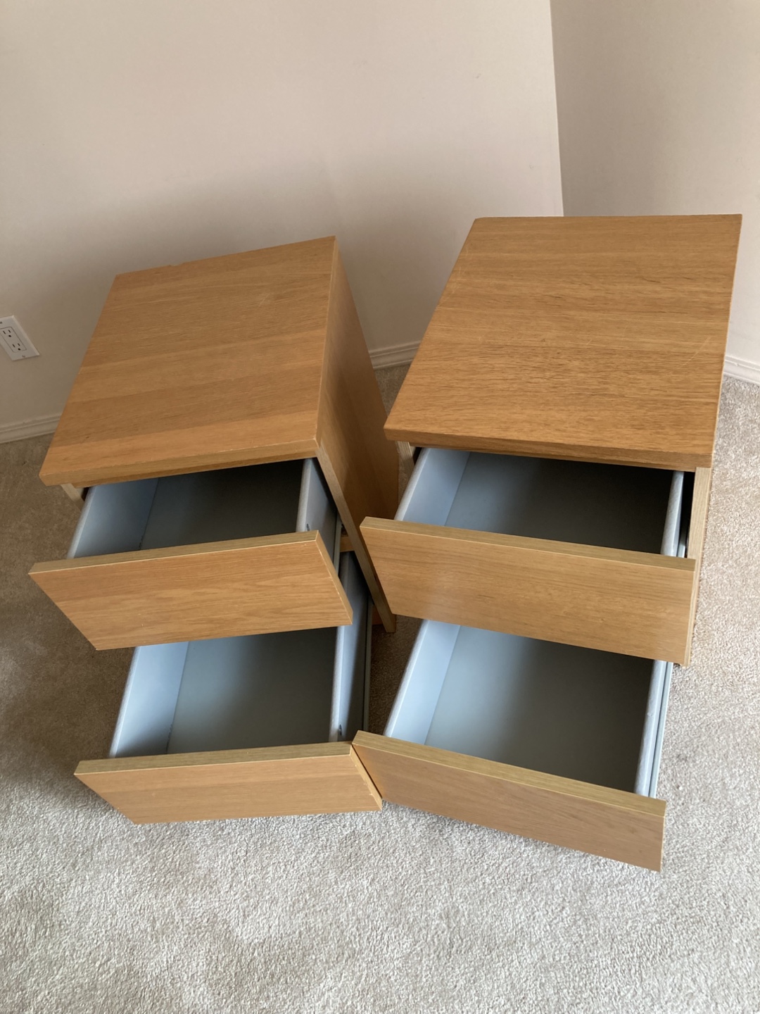 Nightstand tables - photo 2