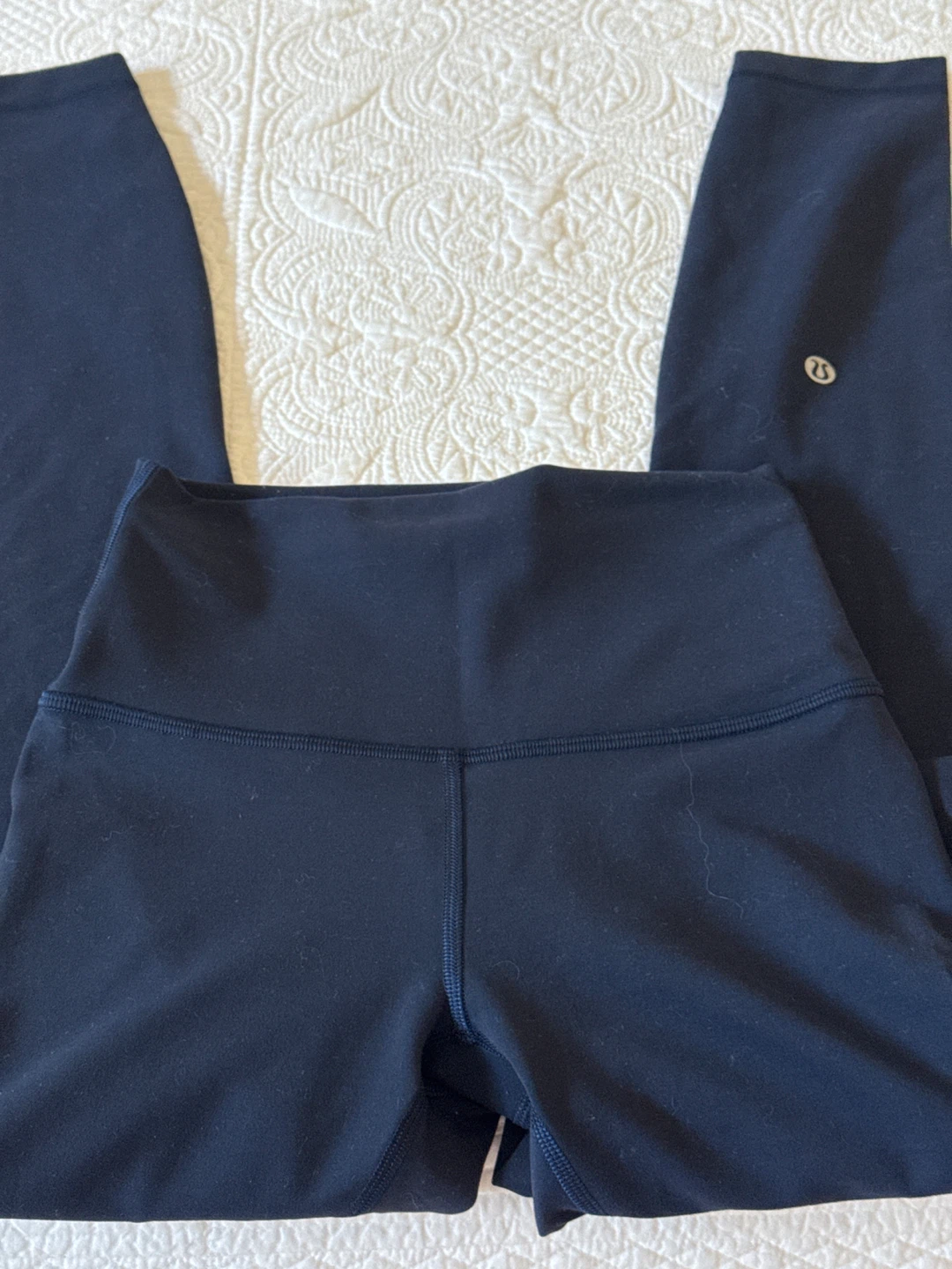 Lululemon Leggings - Size 2 - photo 2
