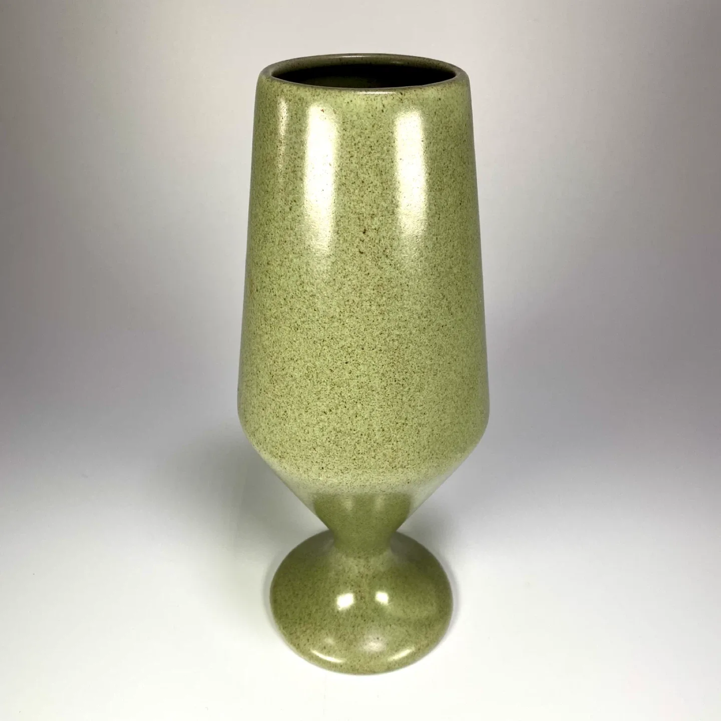 Vintage Haeger Pottery Vase thumbnail