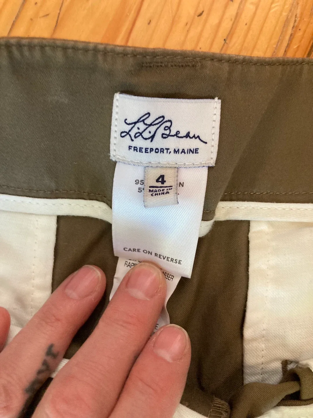 LLBEAN signature pants size 4 image indicator(5)