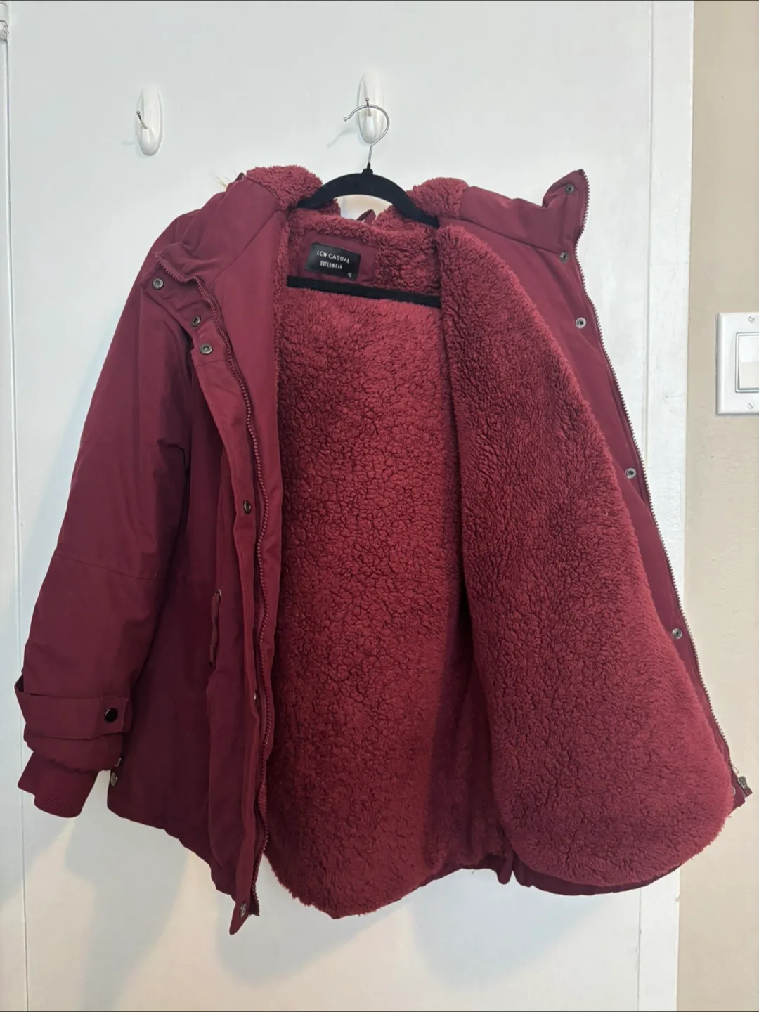 LCW Casual Outerwear Burgundy Winter Coat image indicator(3)
