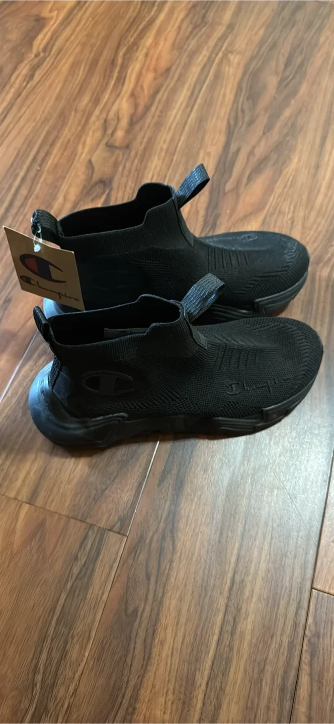 New Champion Hyper Catch H Black Shoes - Size 7 women’s image indicator(3)