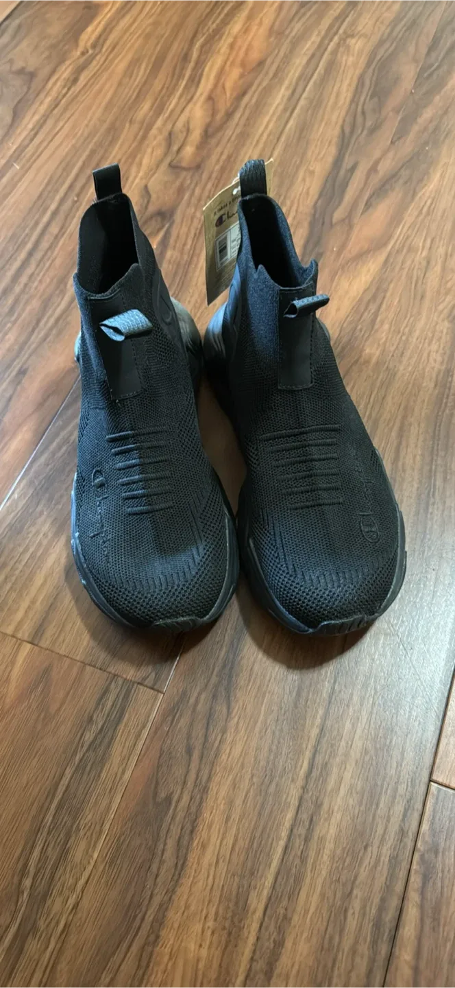 New Champion Hyper Catch H Black Shoes - Size 7 women’s image indicator(2)