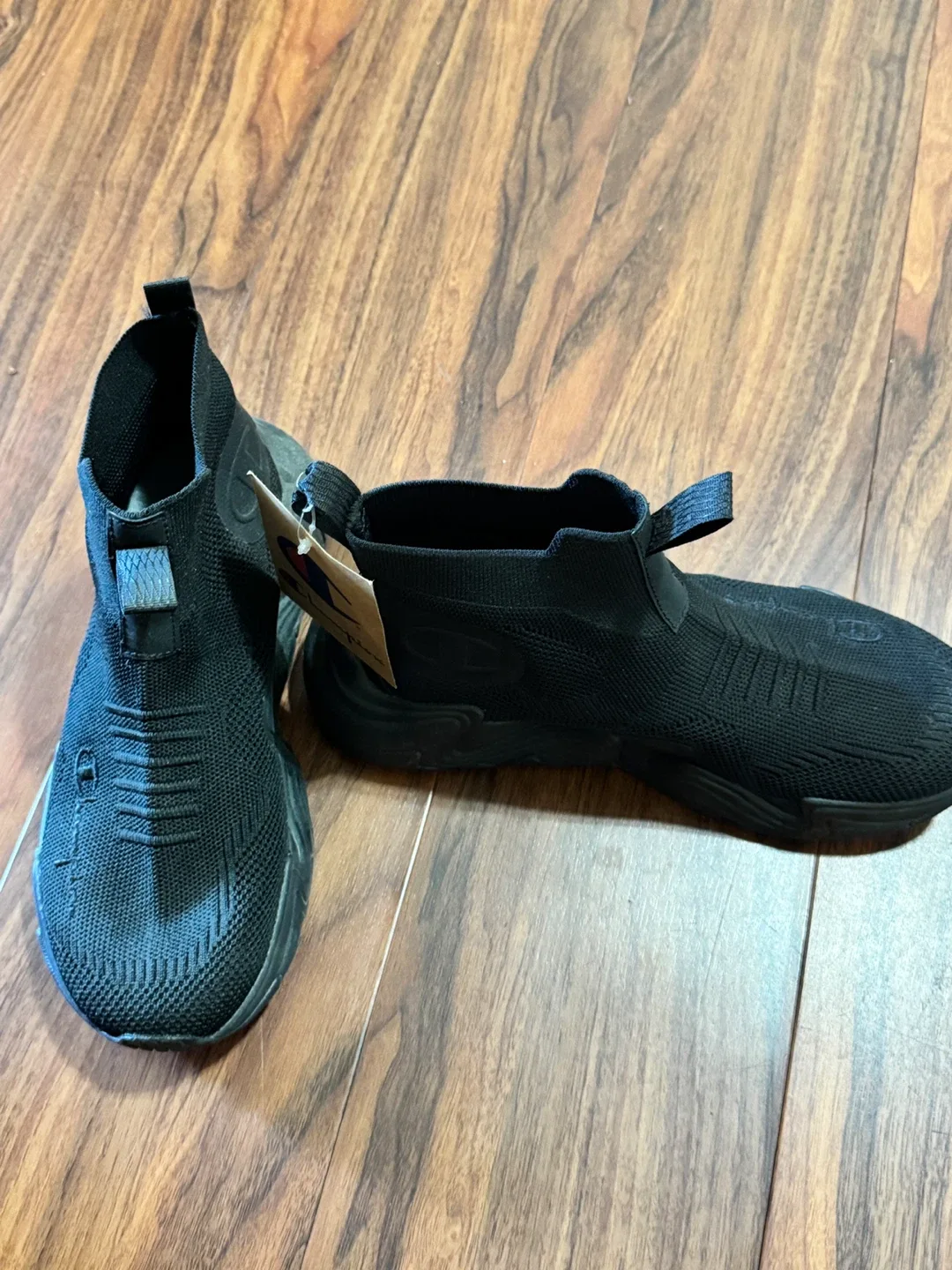 New Champion Hyper Catch H Black Shoes - Size 7 women’s image indicator(4)