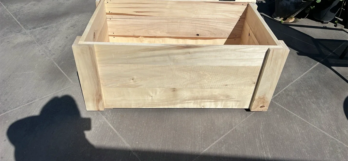 Wooden Storage Chest/Blanket Box image indicator(6)