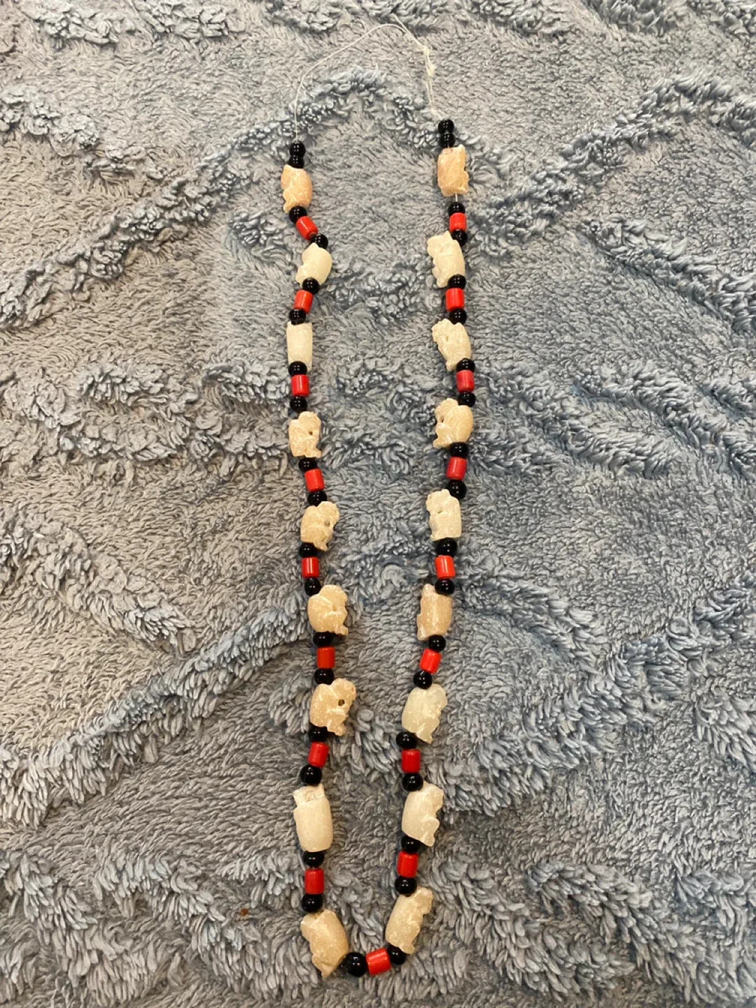 Vintage jade monkey necklace from 70s thumbnail