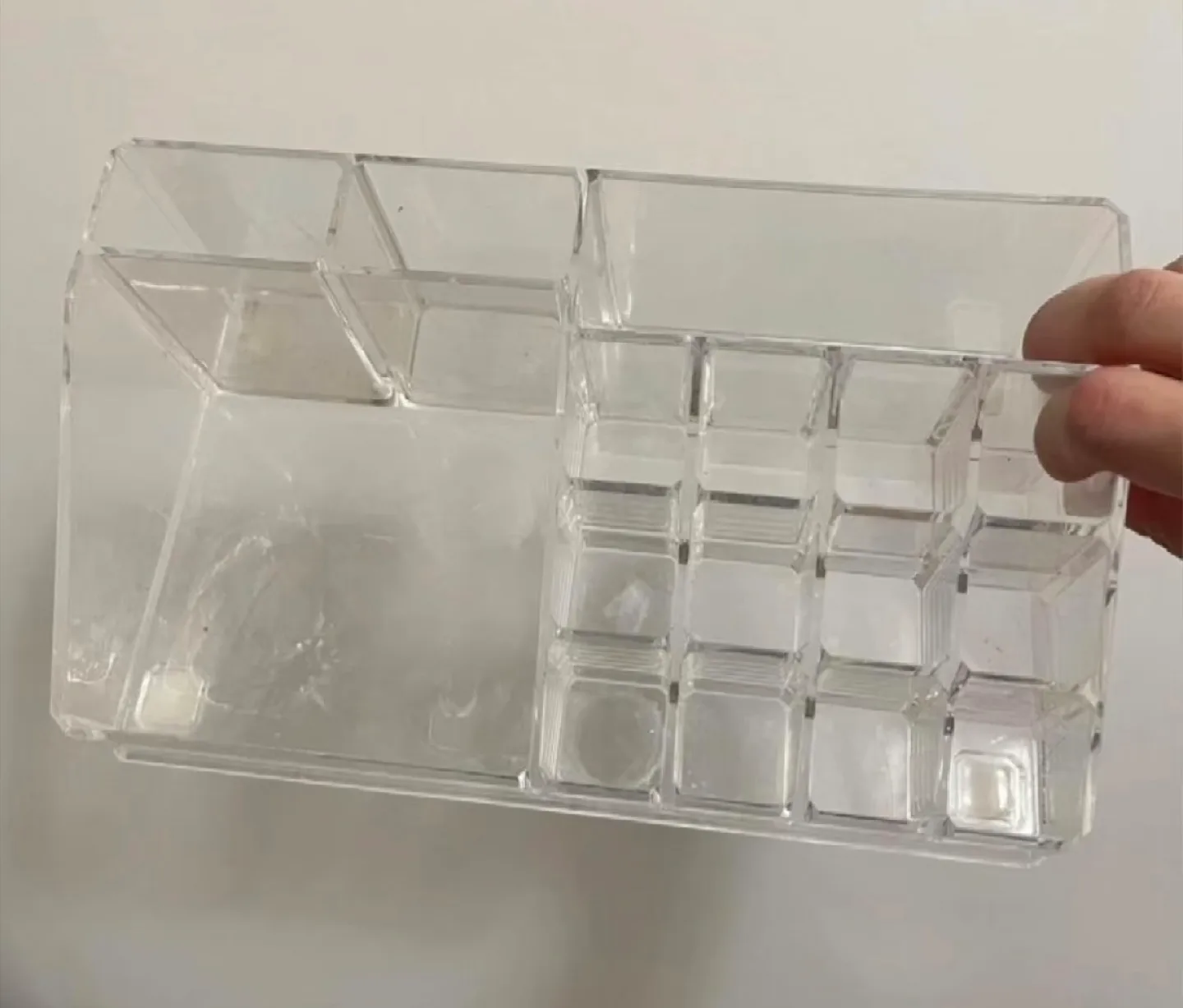 🥕 Acrylic Makeup Organizer thumbnail
