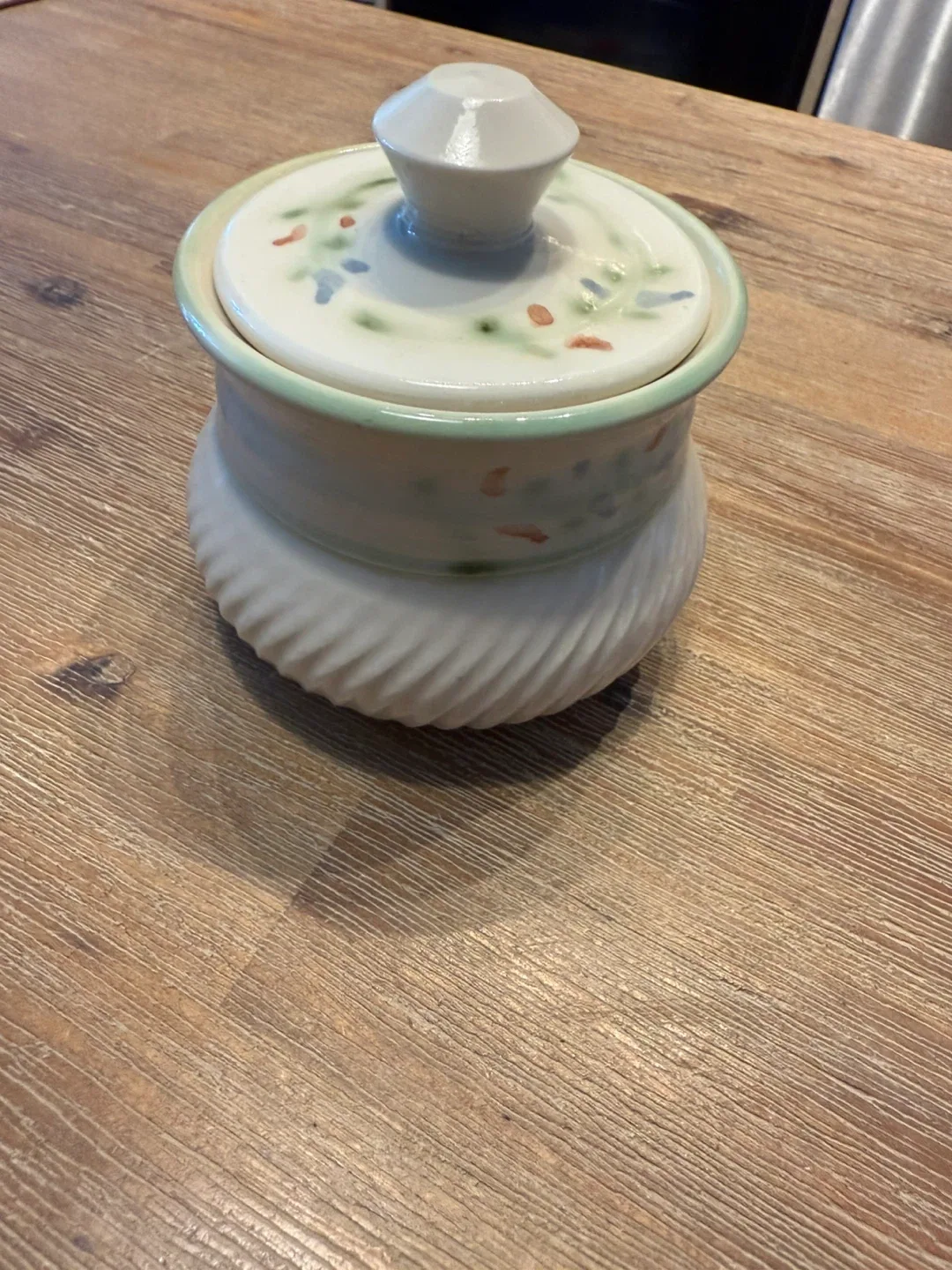 Pyrex Glass Bowls and Covered Dish image indicator(4)