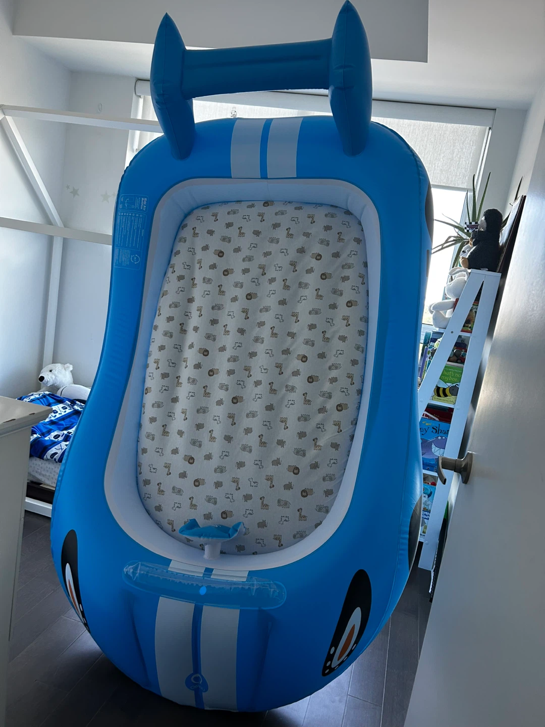 Inflatable Car Toddler Bed - photo 3