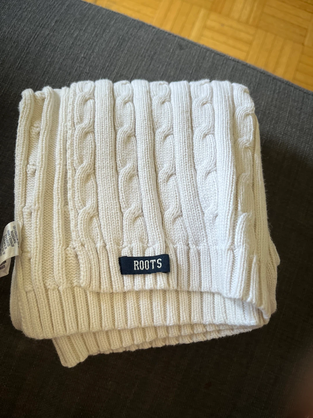 Roots Cream Knit Scarf