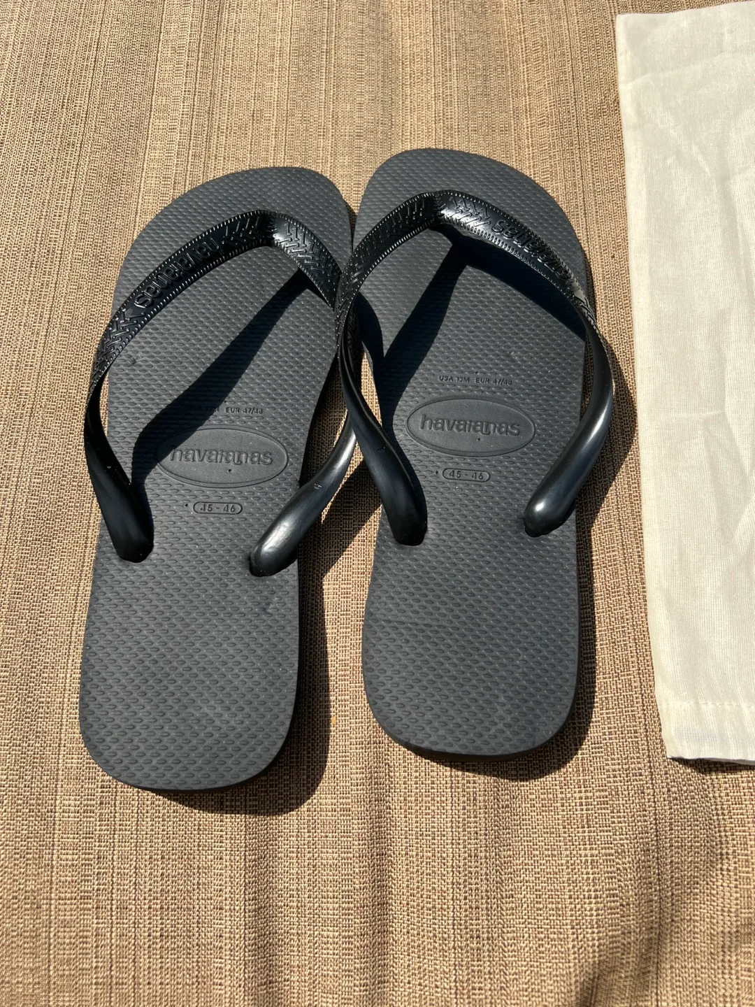 Havaianas Top Flip Flops - Sz 13 image indicator(2)