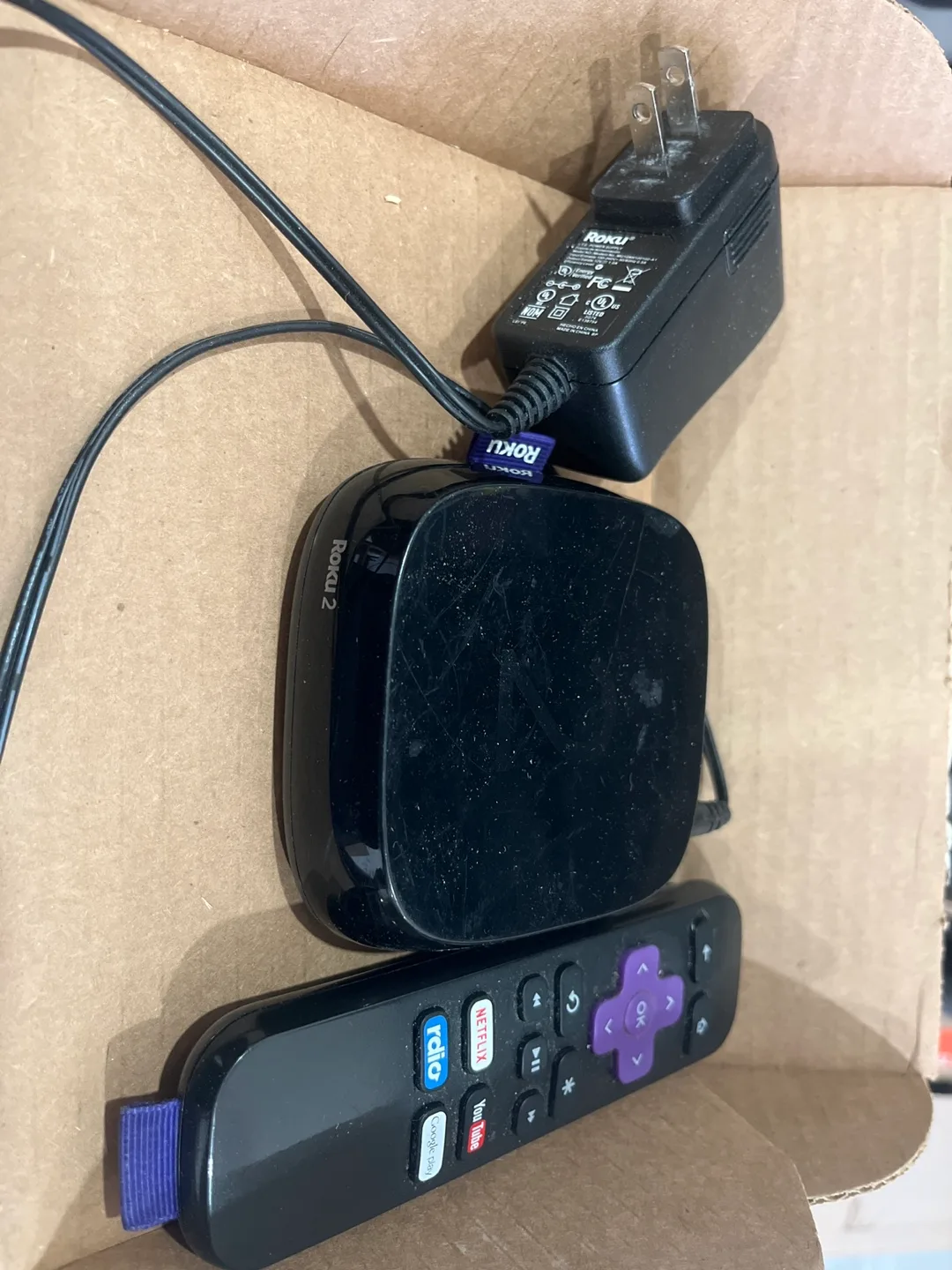 Roku 2 Streaming Player with Remote & Adapter thumbnail