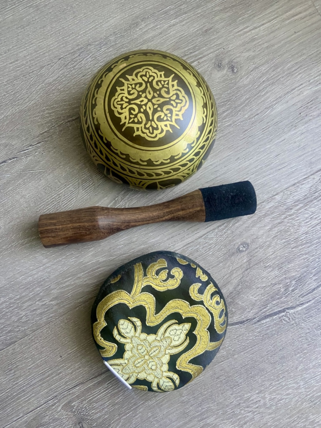 Singing Bowl Set with Mallet and Cushion - photo 3