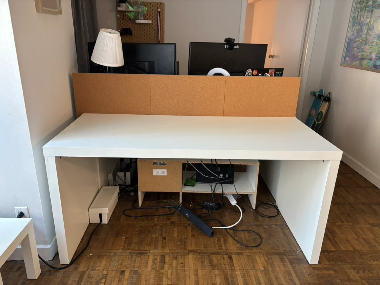 IKEA Desk with Corkboard Back image indicator(4)