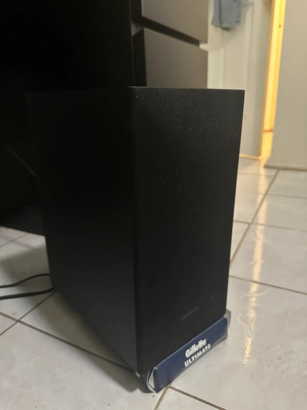 Samsung Black Subwoofer with sound bar - photo 2